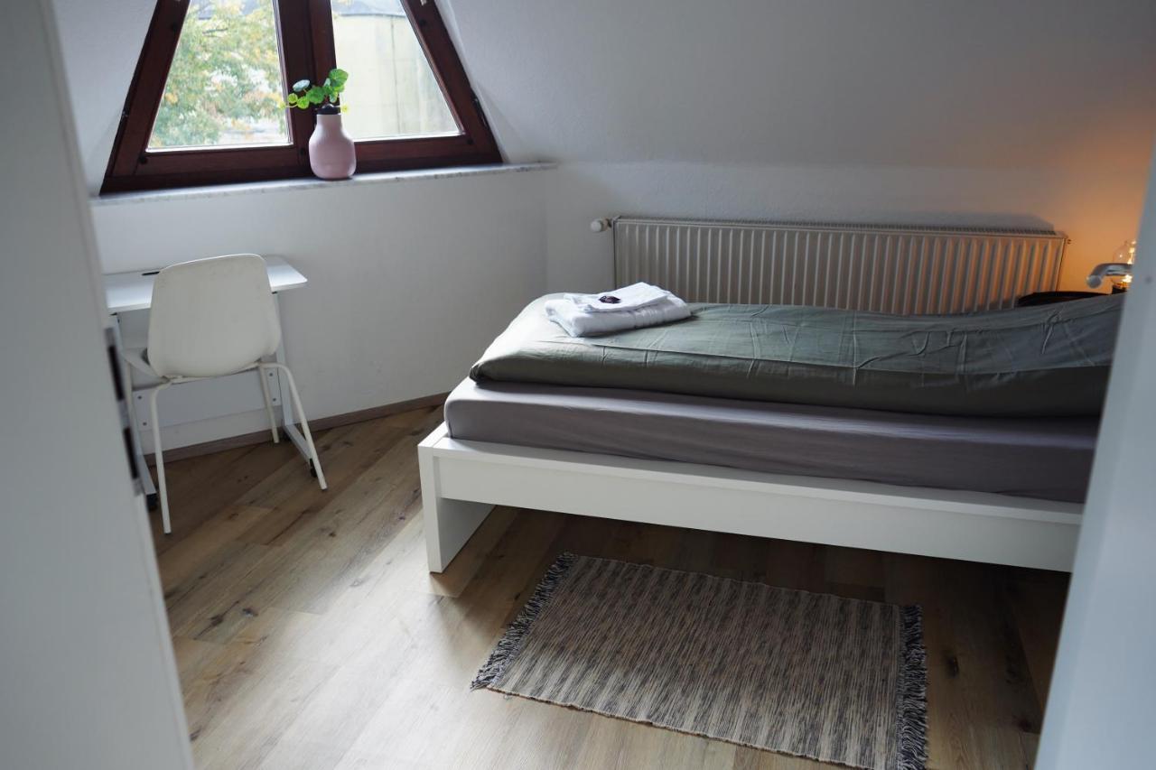 Ferienwohnung unique: geräumig - BHF-nah - parkplatz - netflix BRE Exterior foto